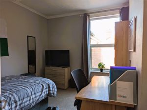 Photo 4- click for photo gallery